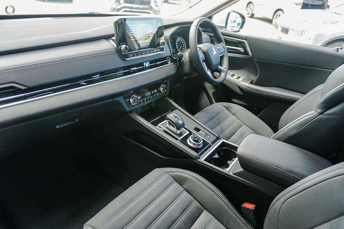 2024 Mitsubishi Outlander Aspire ZM AWD