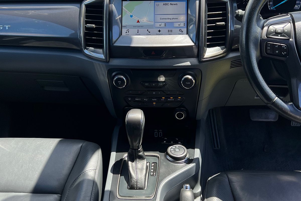2017 Ford Everest Titanium UA