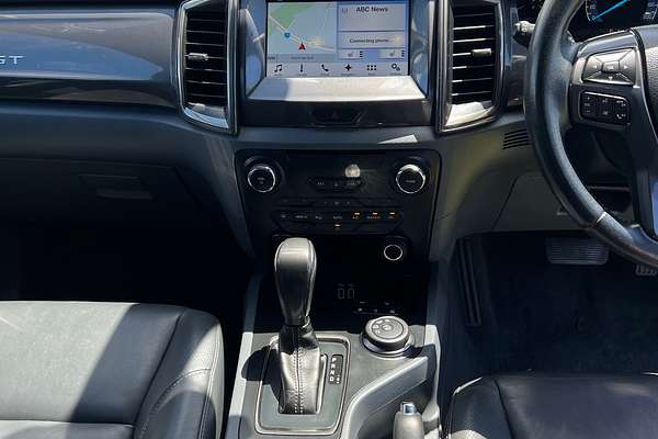2017 Ford Everest Titanium UA