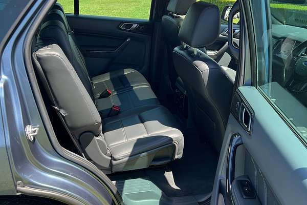 2017 Ford Everest Titanium UA