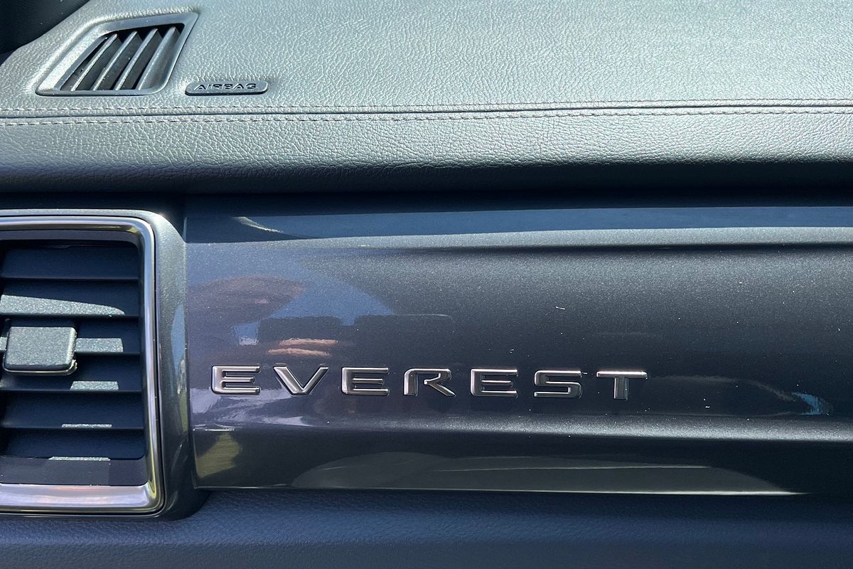 2017 Ford Everest Titanium UA