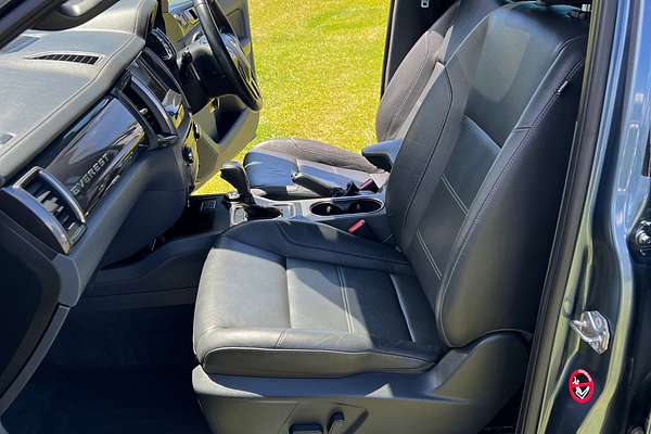 2017 Ford Everest Titanium UA