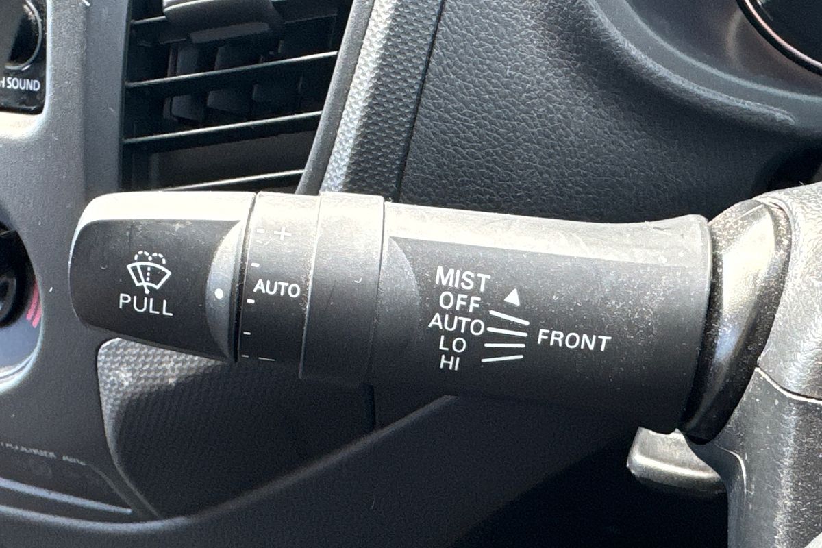 2021 Mitsubishi Triton GLX MR 4X4