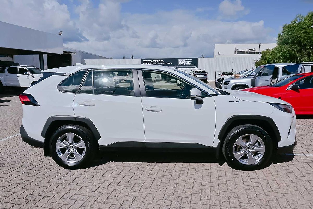 2022 Toyota RAV4 GX AXAH54R