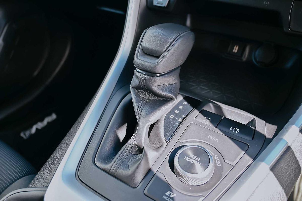 2022 Toyota RAV4 GX AXAH54R