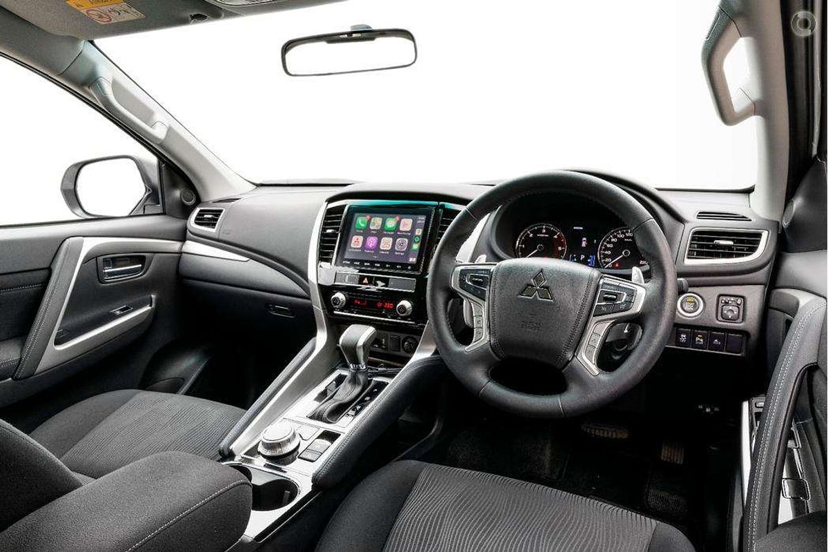 2024 Mitsubishi Pajero Sport GLX QG 4X4