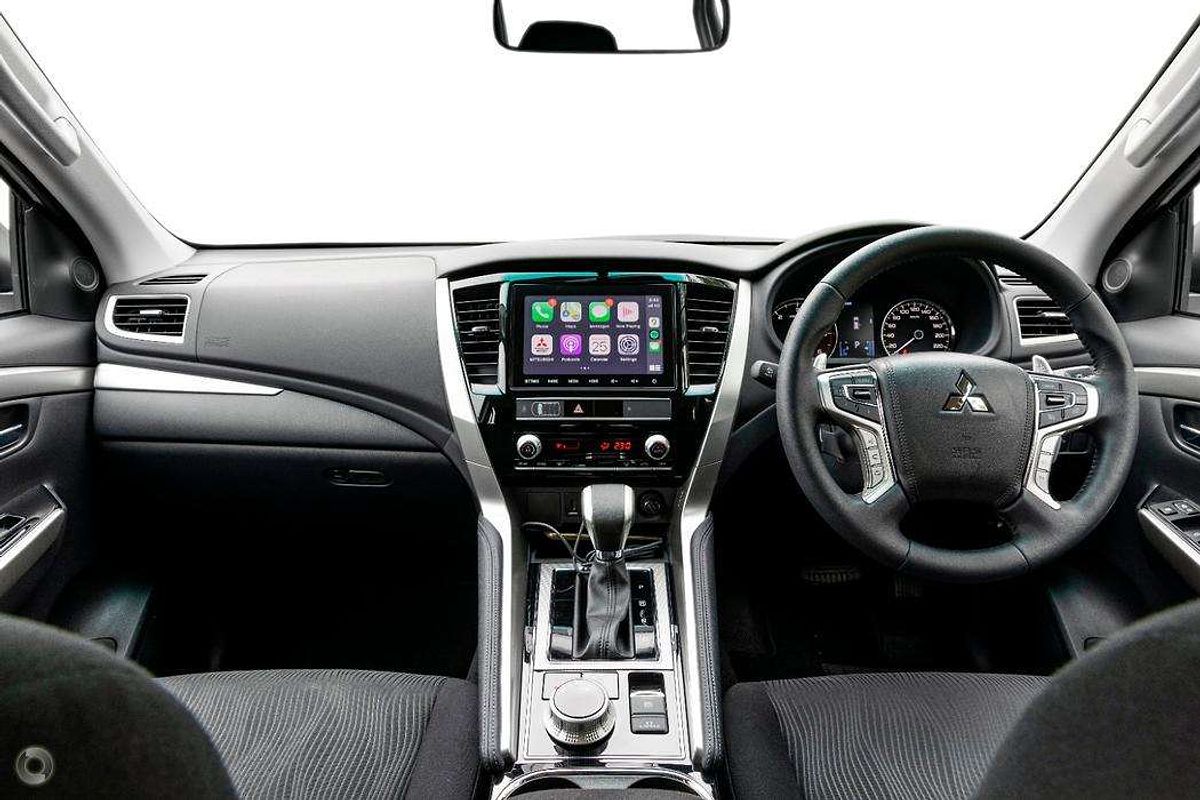 2024 Mitsubishi Pajero Sport GLX QG 4X4