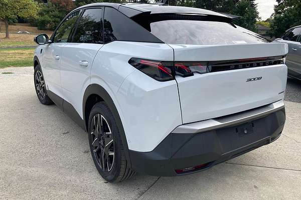 2024 Peugeot 3008 GT Premium Hybrid P64