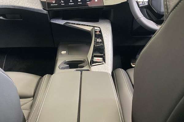 2024 Peugeot 3008 GT Premium Hybrid P64