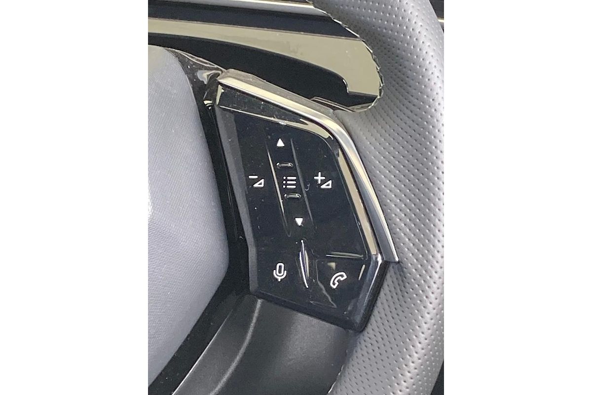 2024 Peugeot 3008 GT Premium Hybrid P64
