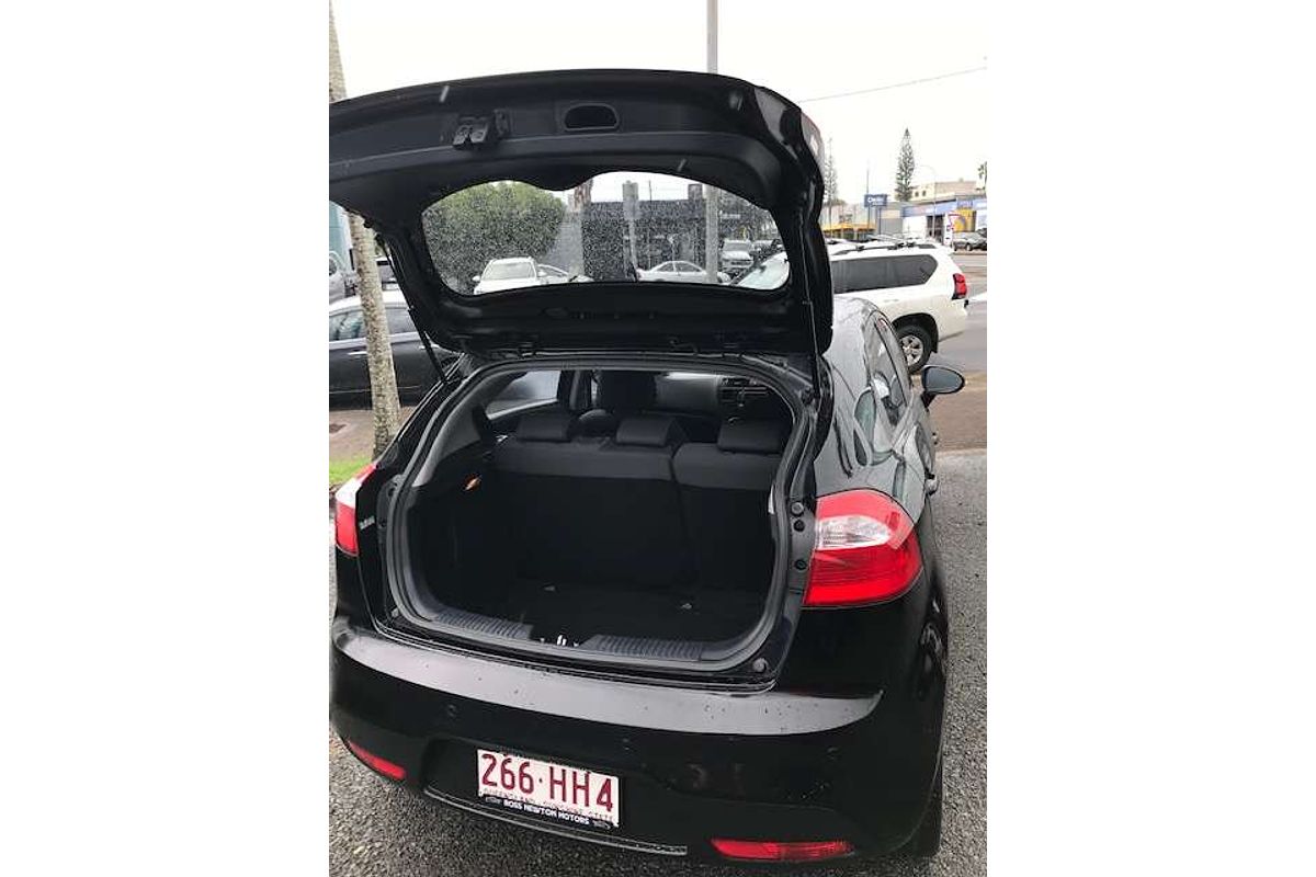 2014 Kia Rio S UB