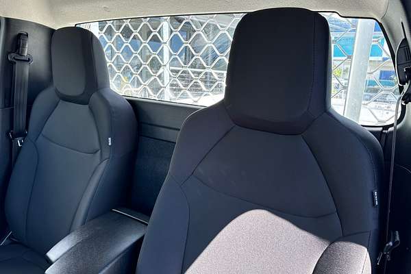 2022 Isuzu D-MAX SX High Ride Rear Wheel Drive