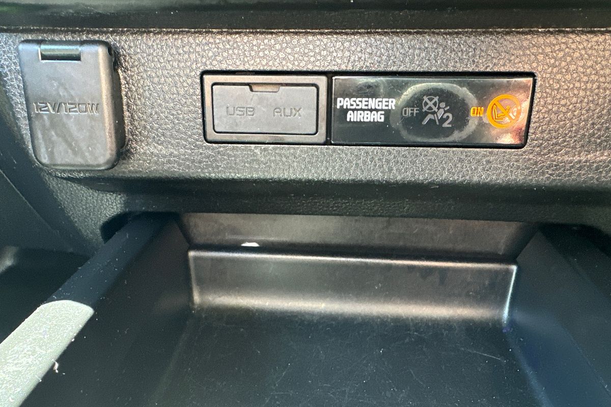 2022 Isuzu D-MAX SX High Ride Rear Wheel Drive