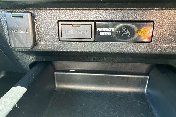 2022 Isuzu D-MAX SX High Ride Rear Wheel Drive