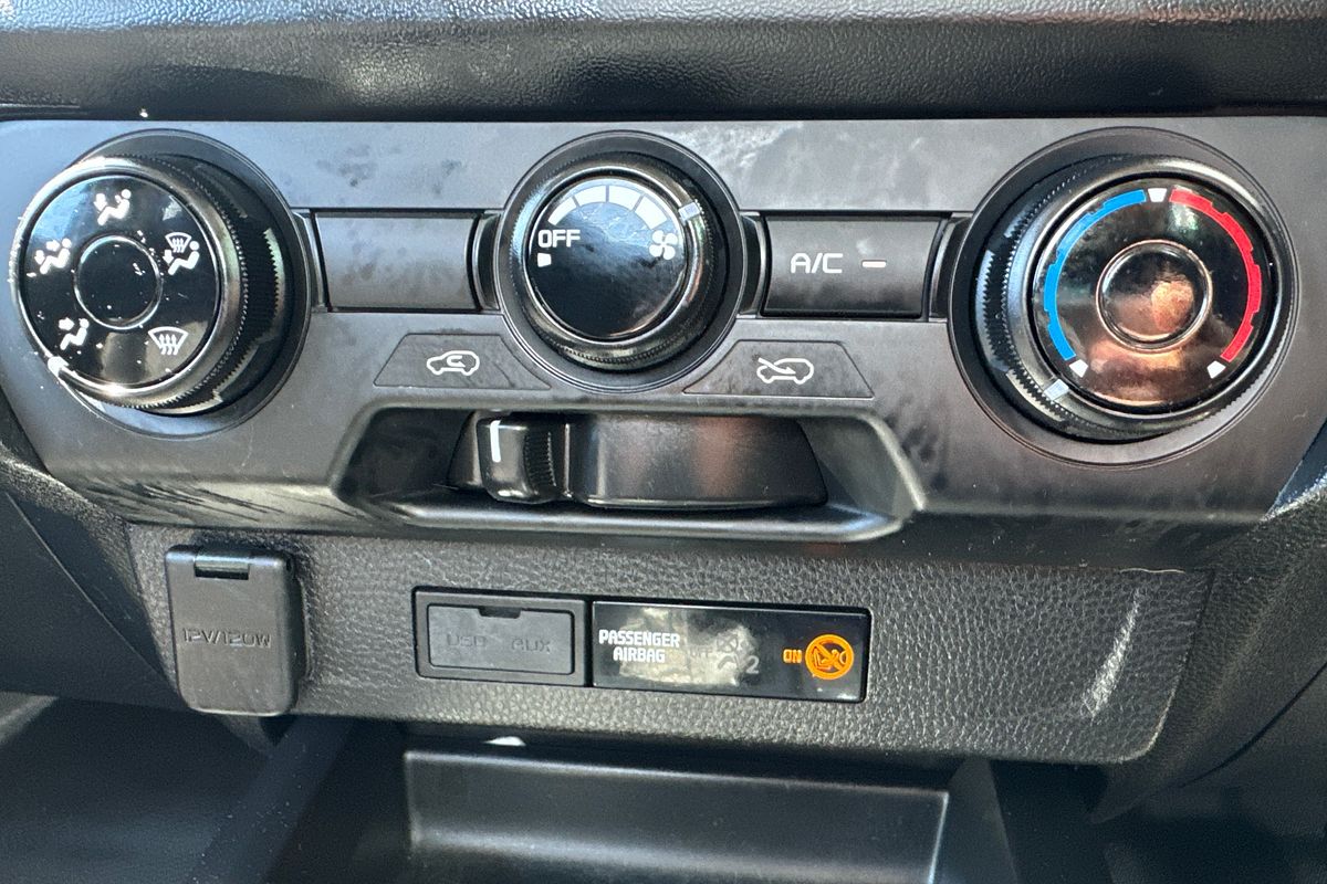 2022 Isuzu D-MAX SX High Ride Rear Wheel Drive
