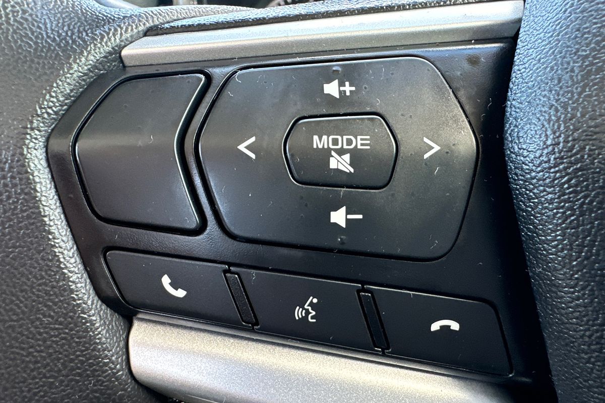 2022 Isuzu D-MAX SX High Ride Rear Wheel Drive