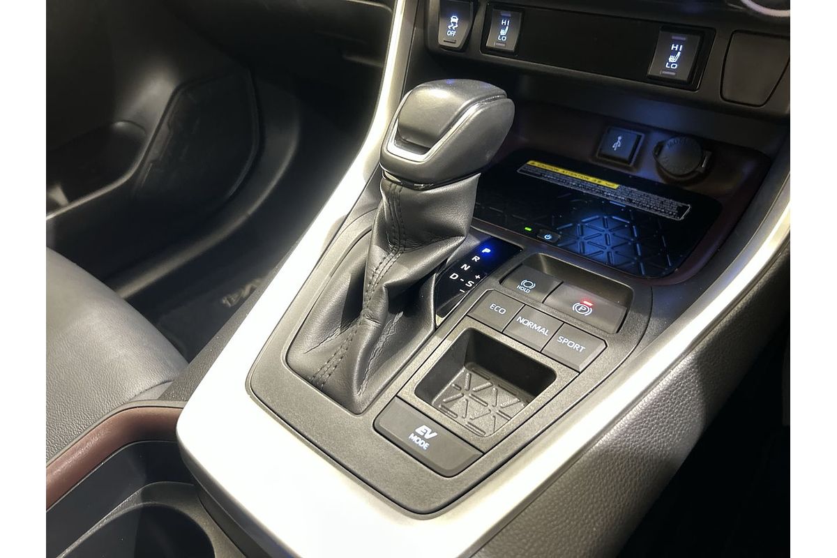2021 Toyota RAV4 Cruiser AXAH52R