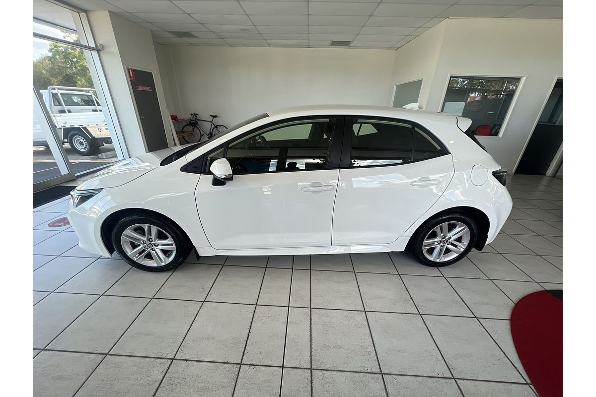 2019 Toyota Corolla Ascent Sport MZEA12R