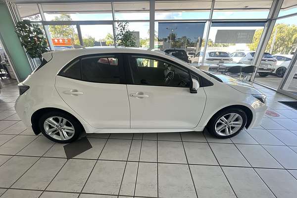 2019 Toyota Corolla Ascent Sport MZEA12R