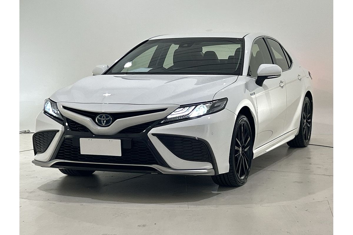 2023 Toyota Camry SX AXVH70R