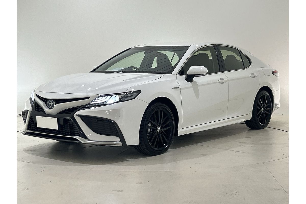 2023 Toyota Camry SX AXVH70R