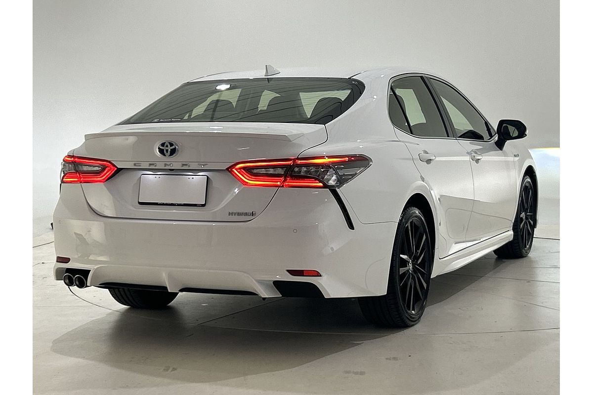 2023 Toyota Camry SX AXVH70R
