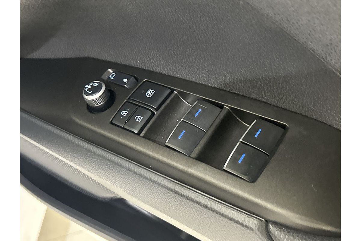 2023 Toyota Camry SX AXVH70R