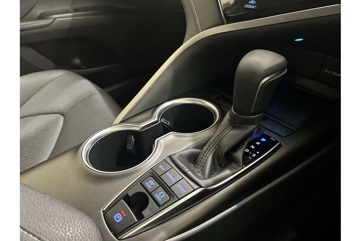 2023 Toyota Camry SX AXVH70R