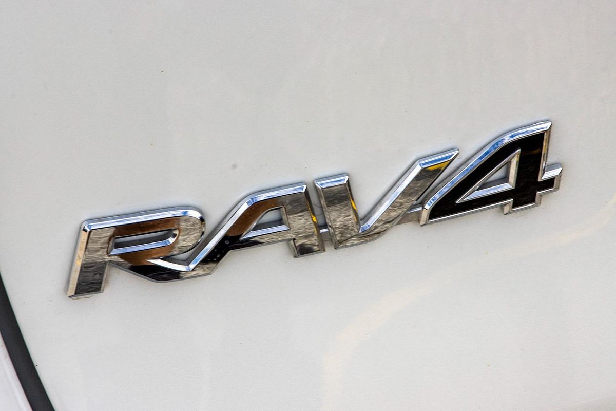 2022 Toyota RAV4 GXL AXAH54R