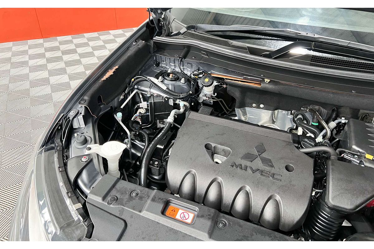 2017 Mitsubishi Outlander LS ZK