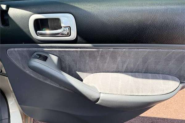 2005 Honda CIVIC GLi 7TH GEN