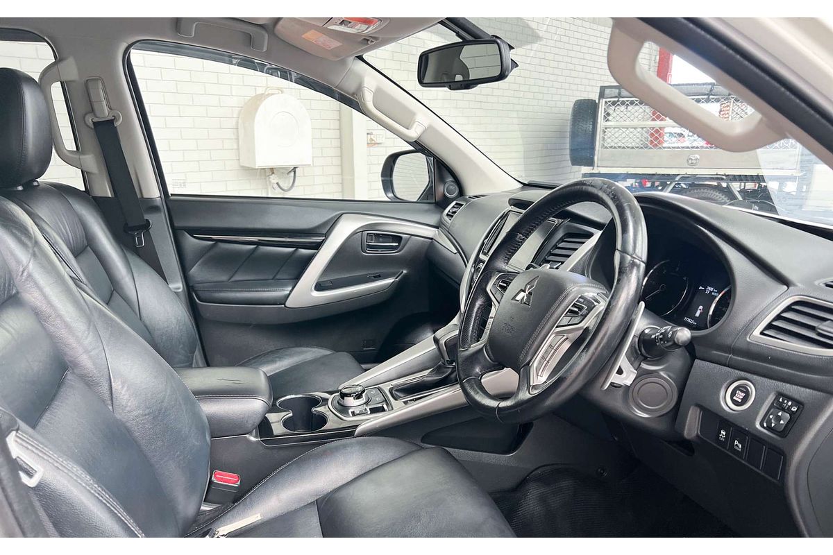 2017 Mitsubishi Pajero Sport GLS QE