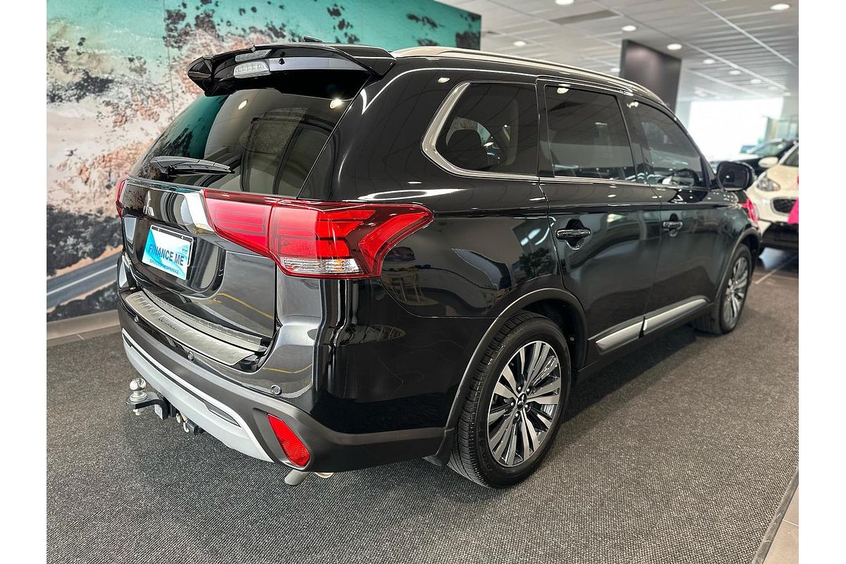 2021 Mitsubishi Outlander LS ZL