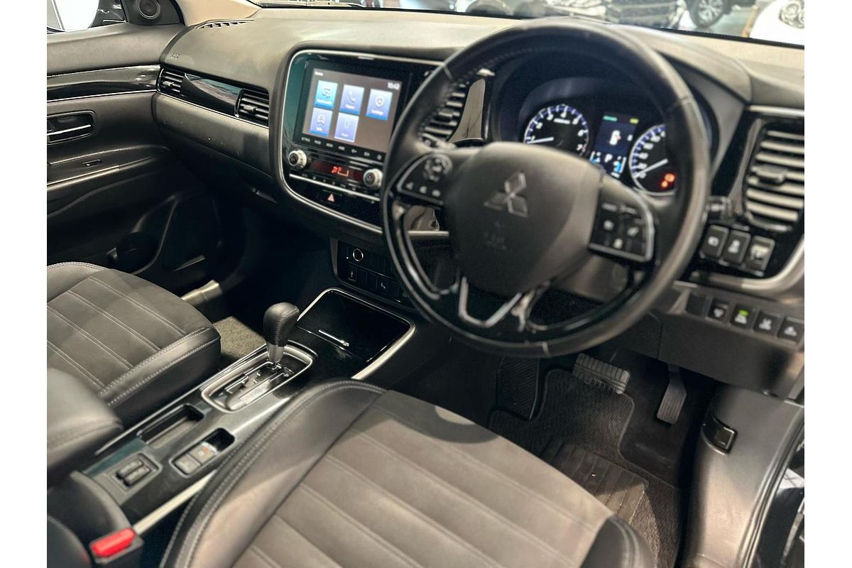 2021 Mitsubishi Outlander LS ZL