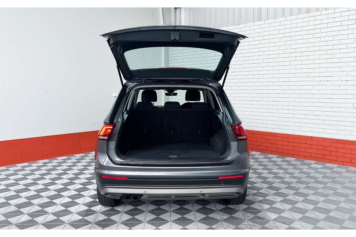 2017 Volkswagen Tiguan 110TDI Comfortline 5N