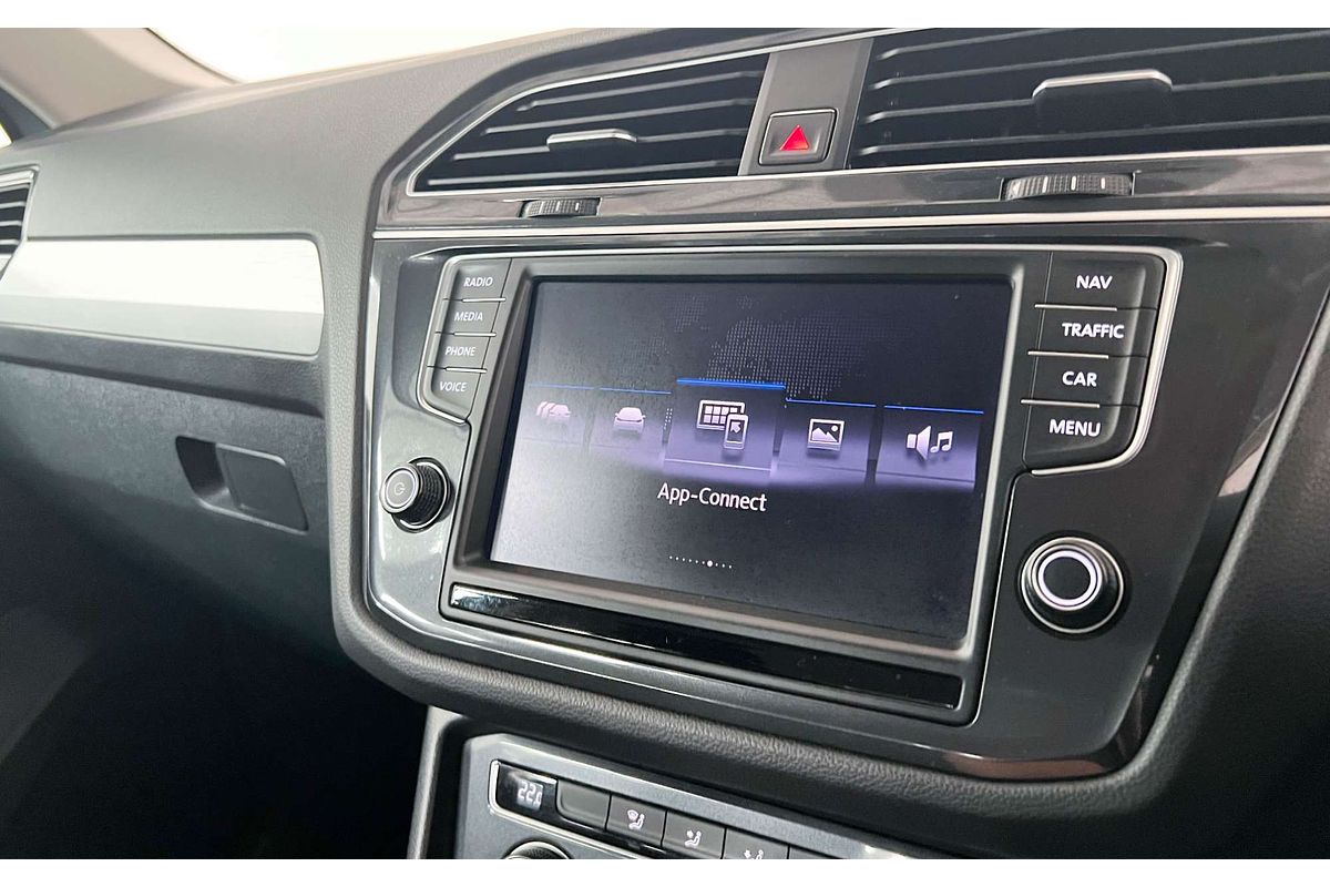 2017 Volkswagen Tiguan 110TDI Comfortline 5N