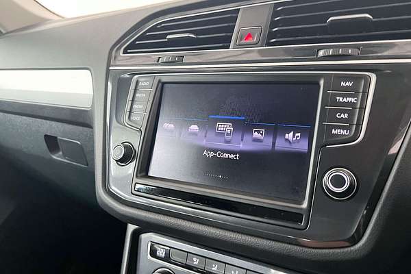 2017 Volkswagen Tiguan 110TDI Comfortline 5N