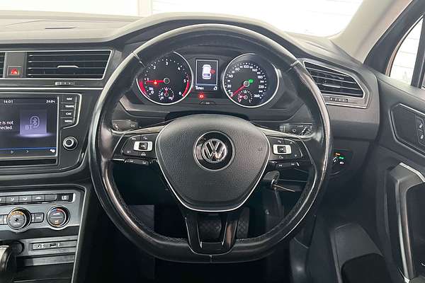 2017 Volkswagen Tiguan 110TDI Comfortline 5N