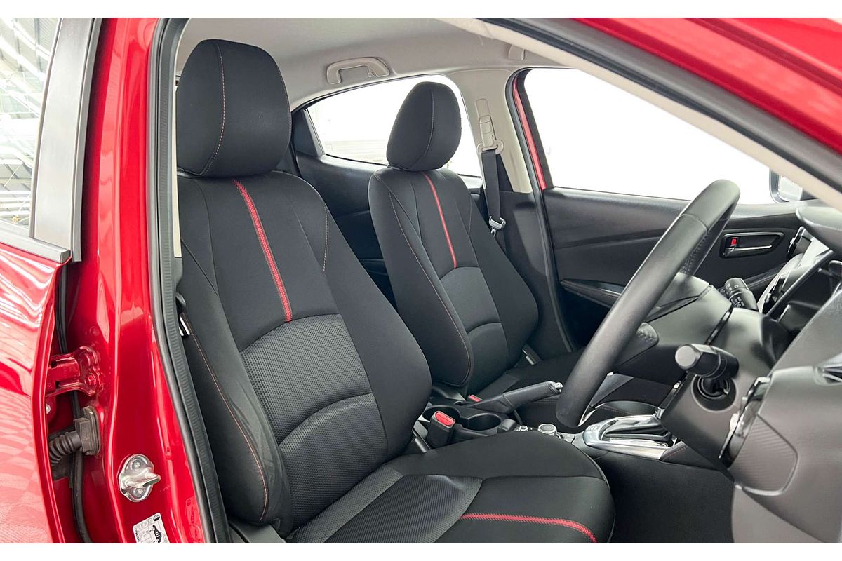 2015 Mazda 2 Genki DJ Series
