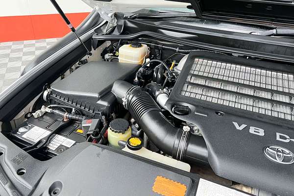 2012 Toyota Landcruiser GX VDJ200R