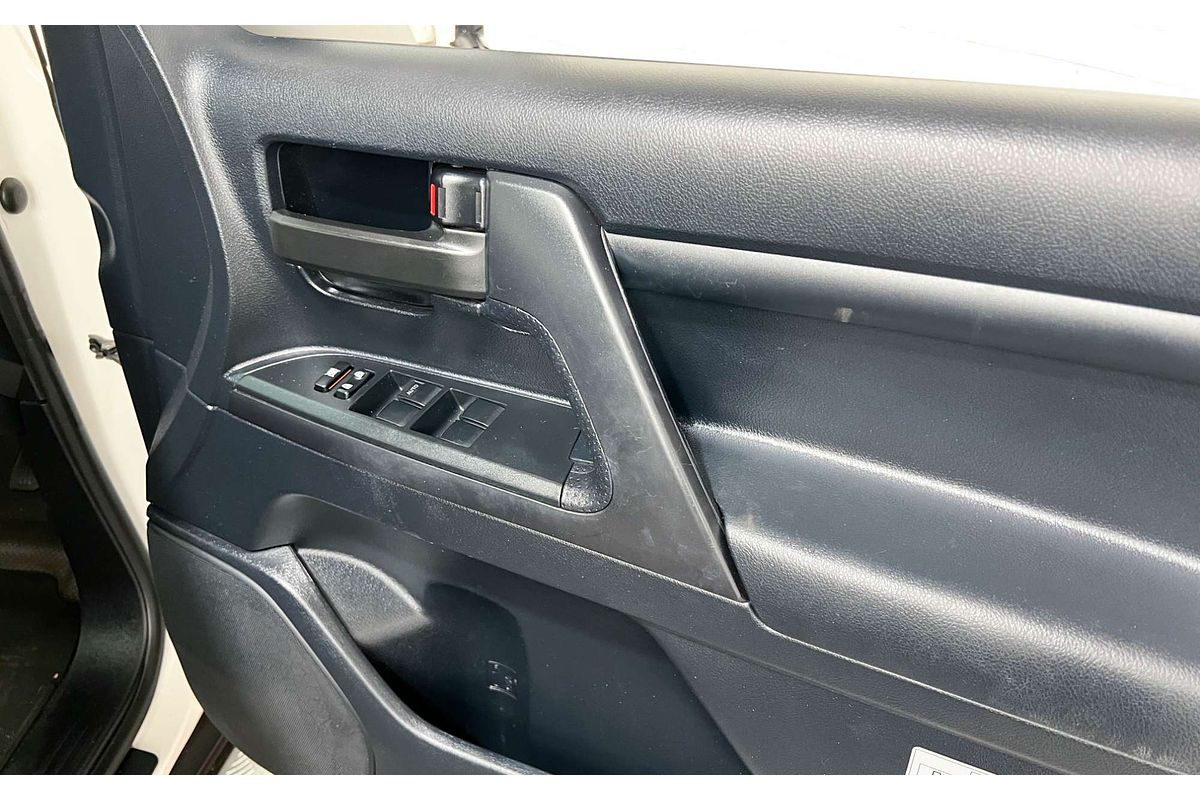 2012 Toyota Landcruiser GX VDJ200R