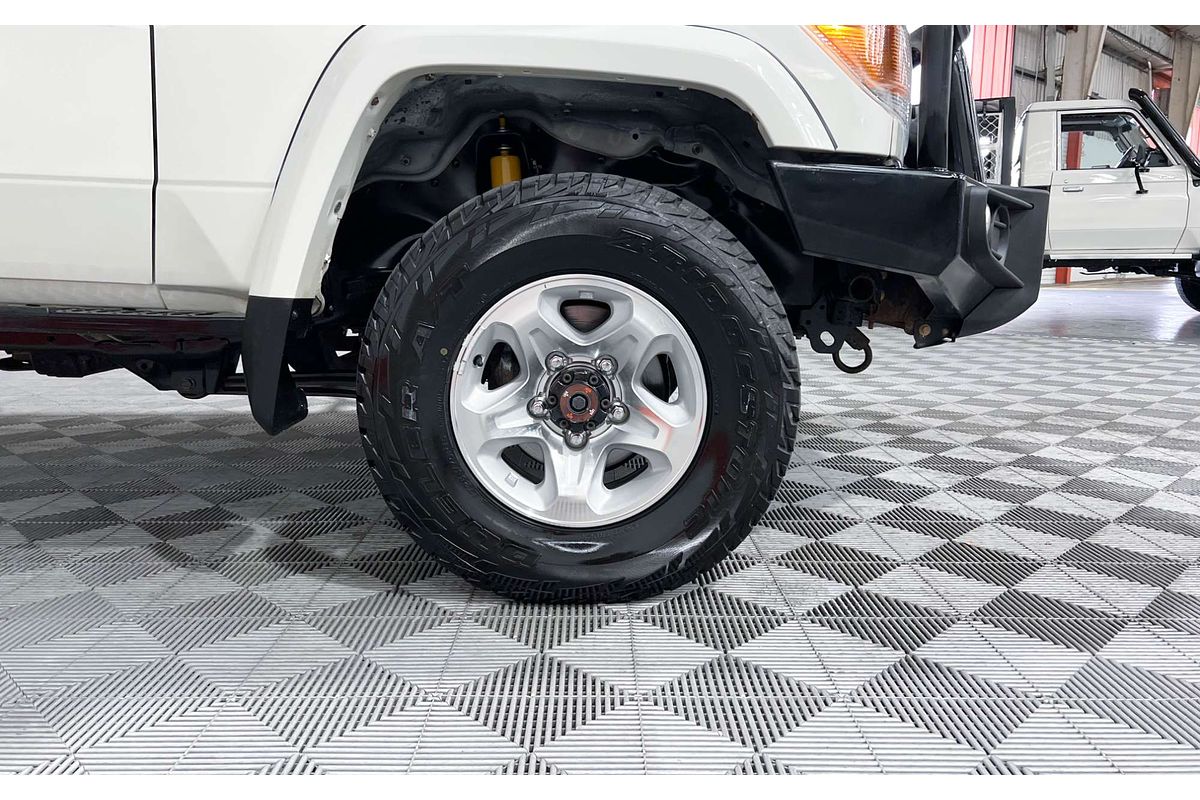 2017 Toyota Landcruiser GX VDJ79R 4X4