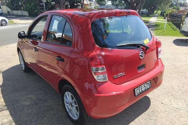 2011 Nissan Micra ST K13