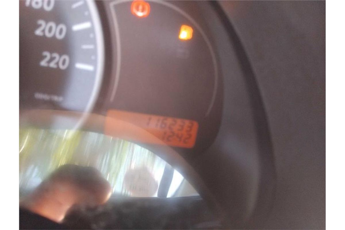 2011 Nissan Micra ST K13