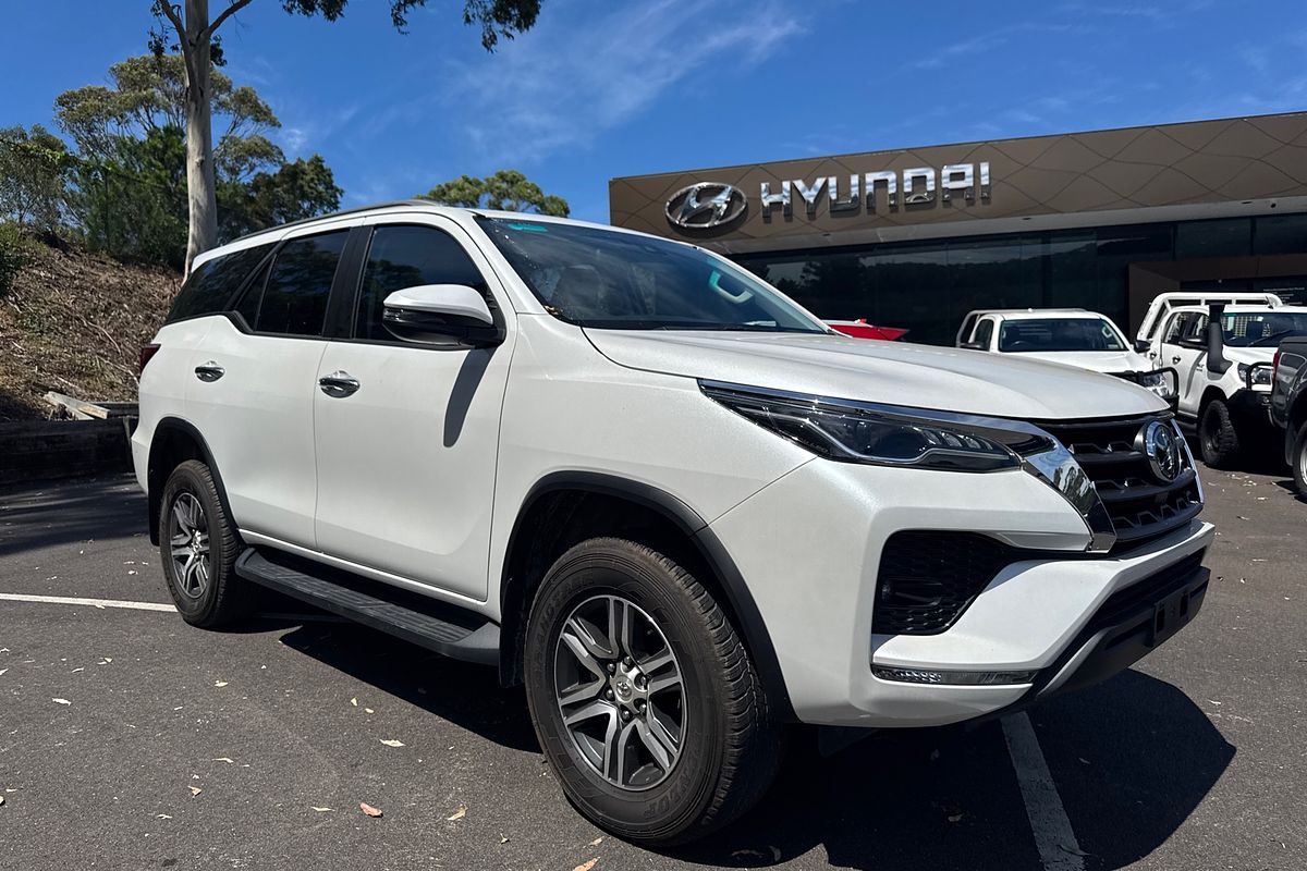 2023 Toyota Fortuner GXL GUN156R