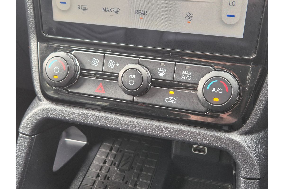 2023 Ford Everest Trend
