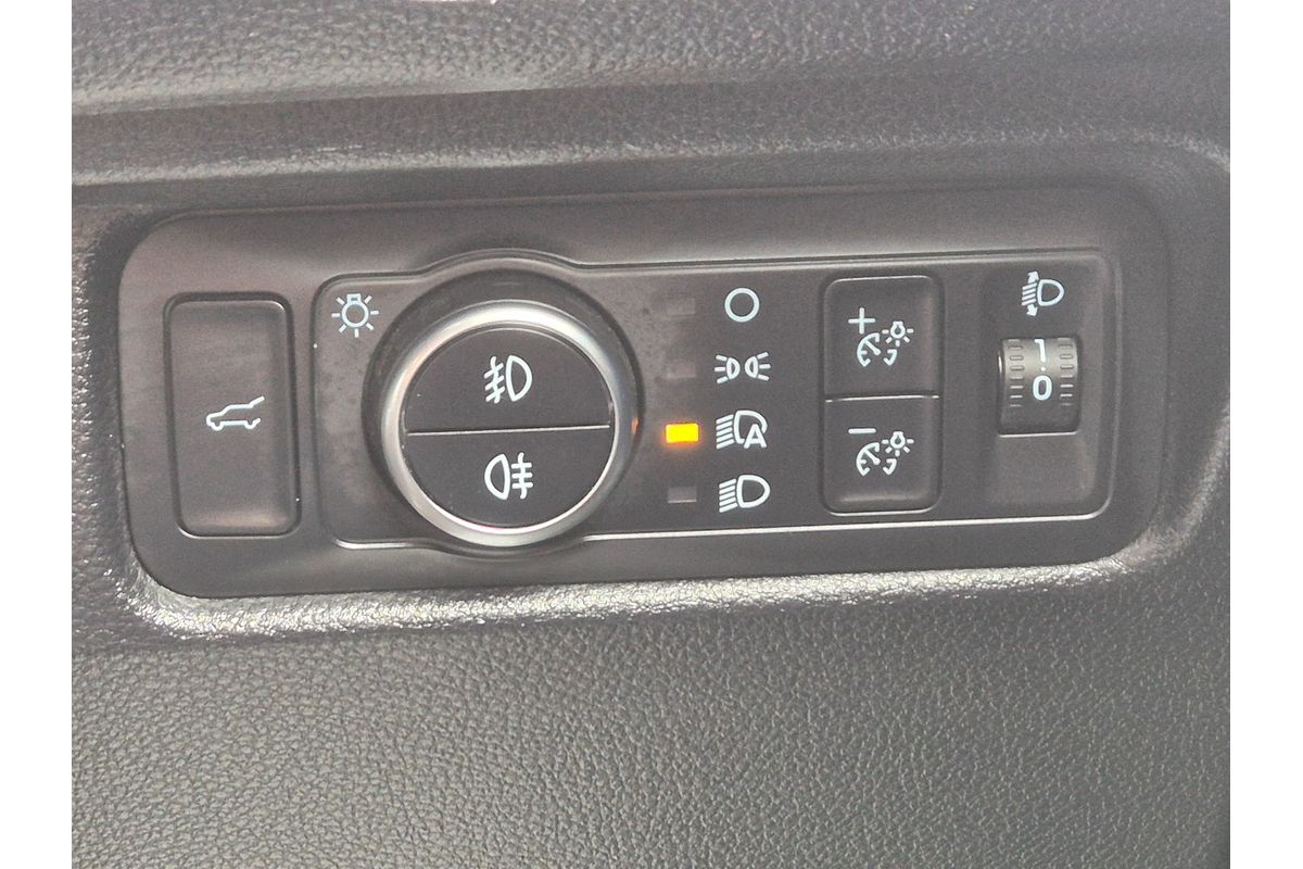 2023 Ford Everest Trend