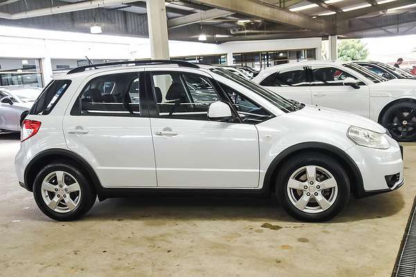 2012 Suzuki SX4 S GYB