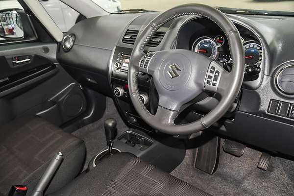2012 Suzuki SX4 S GYB