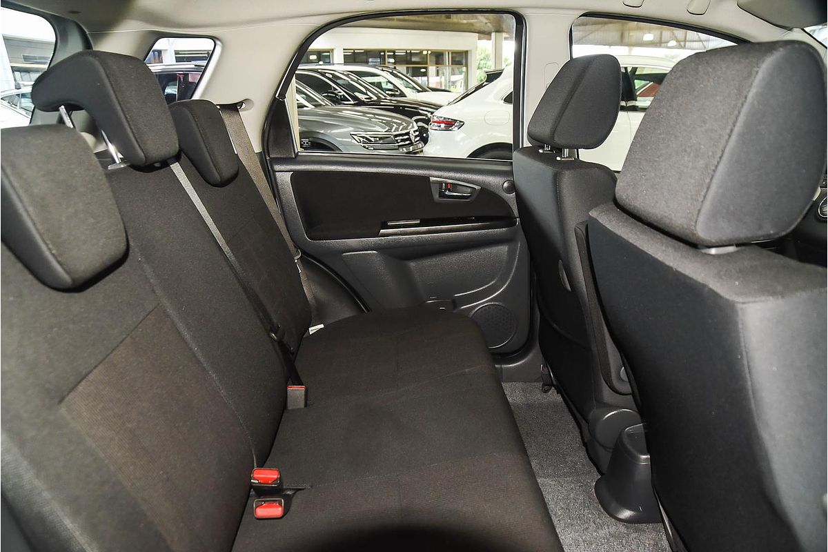 2012 Suzuki SX4 S GYB